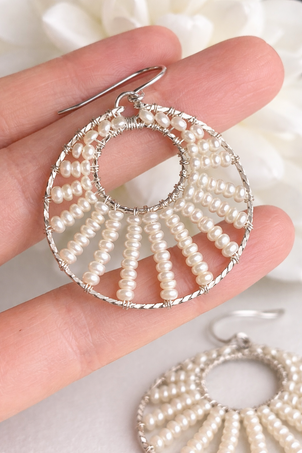 925 Sterling Silver - Freshwater Cultured Pearl Hook Earrings