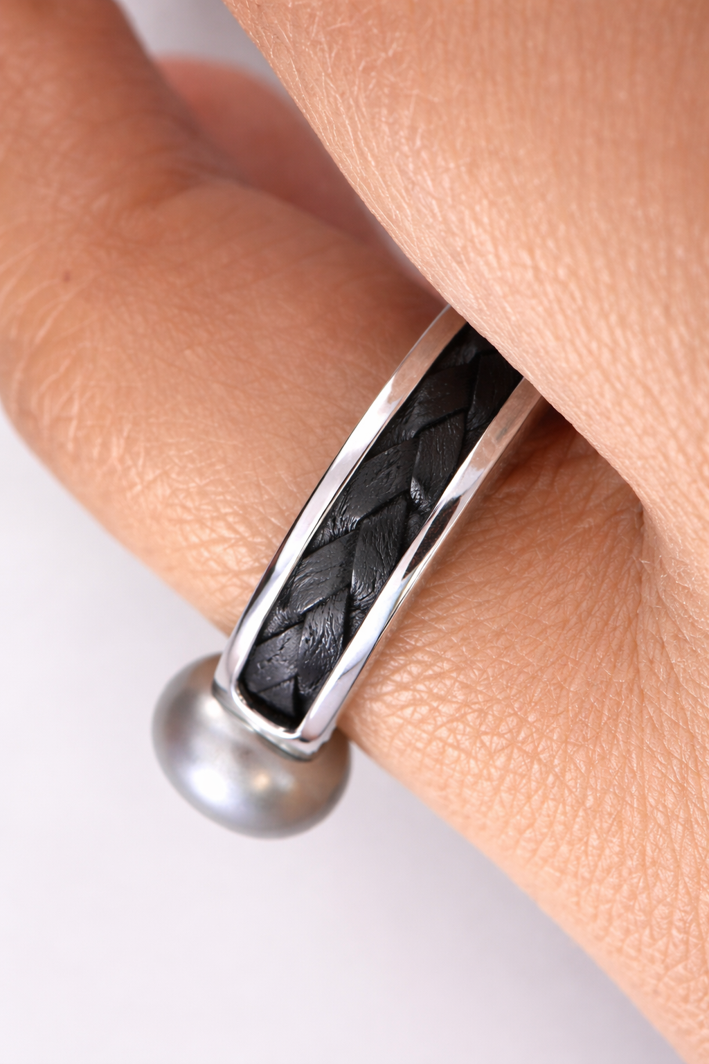 Sterling Silver Freshwater Cultured Pearl Woven Leather Band Ring