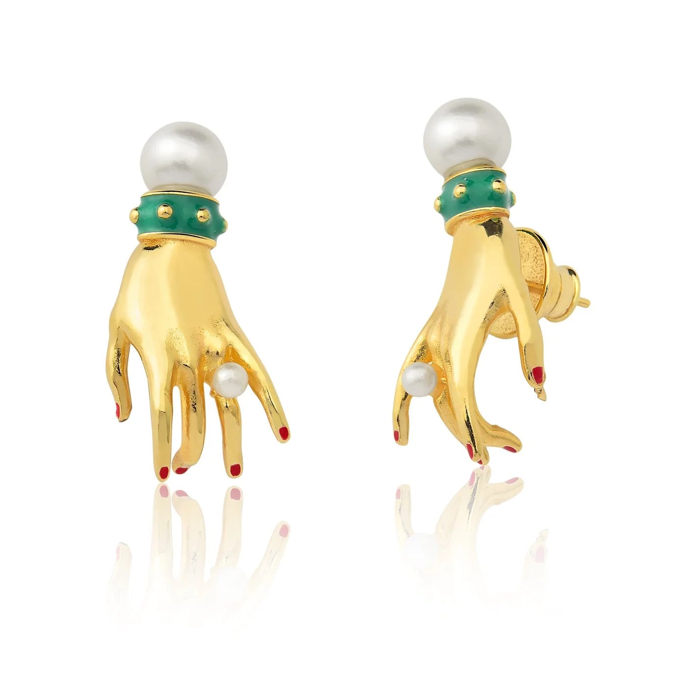 Golden Muse Hand & Pearl Earrings 18k Gold Plated